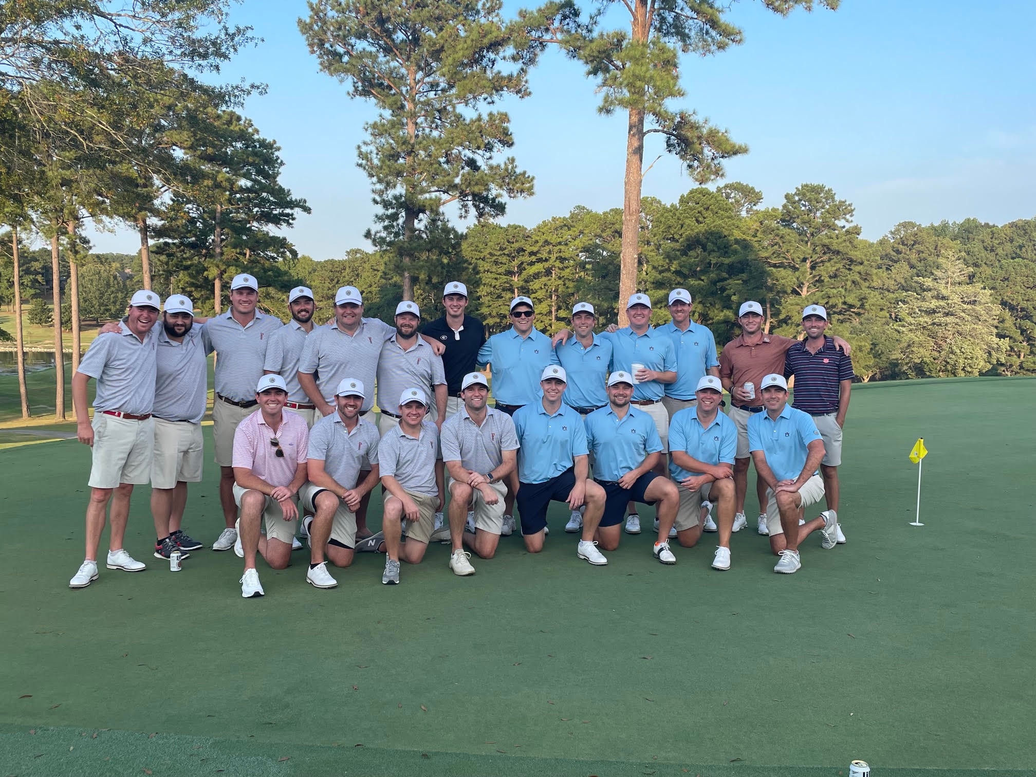 2023 teams group photo on the green